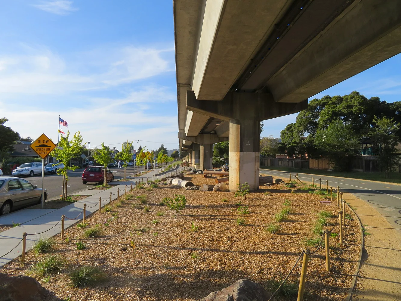 Ohlone Greenway running beside the elevated rail line in West Berkeley