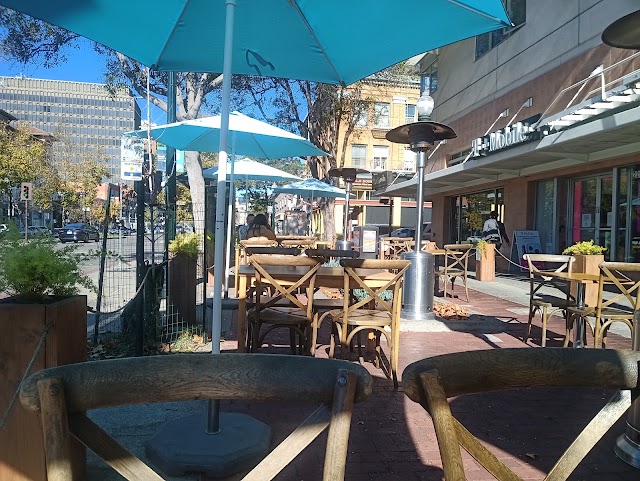 Angeline's Louisiana Kitchen in Berkeley