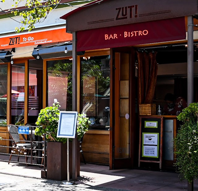 Zut! On Fourth in Berkeley